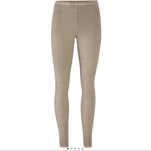 💯 Authentic Skims OUTDOOR LEGGING